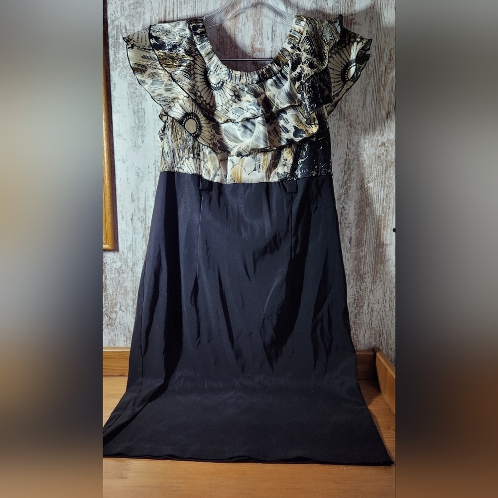 Alyx Black and Patterned Midi Dress